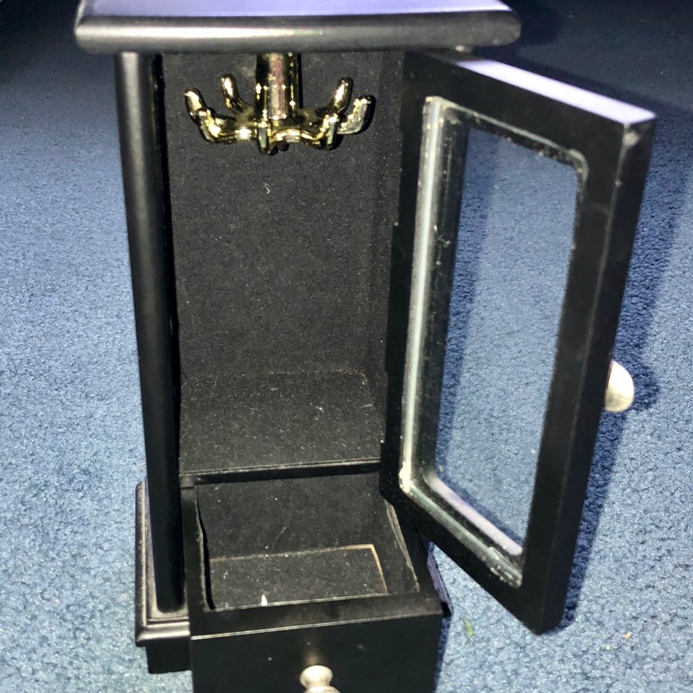 Jewelry Box - Picture 2 of 2